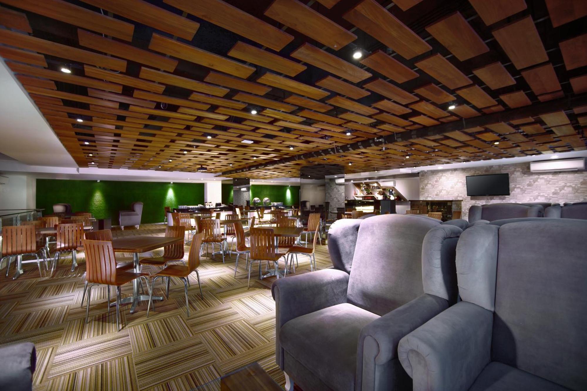 Favehotel Graha Agung Surabaya Exteriör bild
